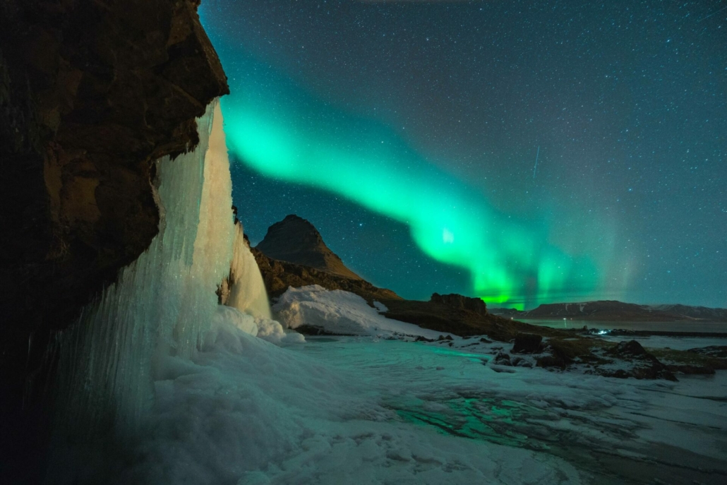 iceland northern lights november october september travel